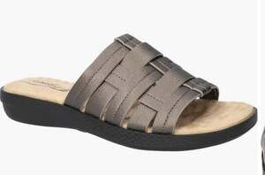 Easy Street Maha Women's Comfort Slide Sandals